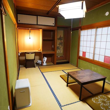 Hostel Murasaki Ryokan Takayama  Eksteriør bilde
