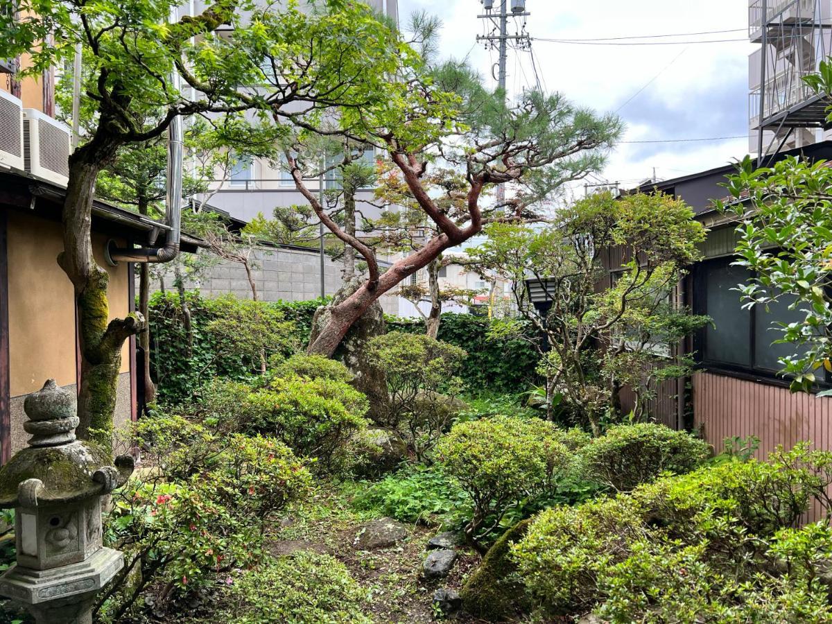 Hostel Murasaki Ryokan Takayama  Eksteriør bilde