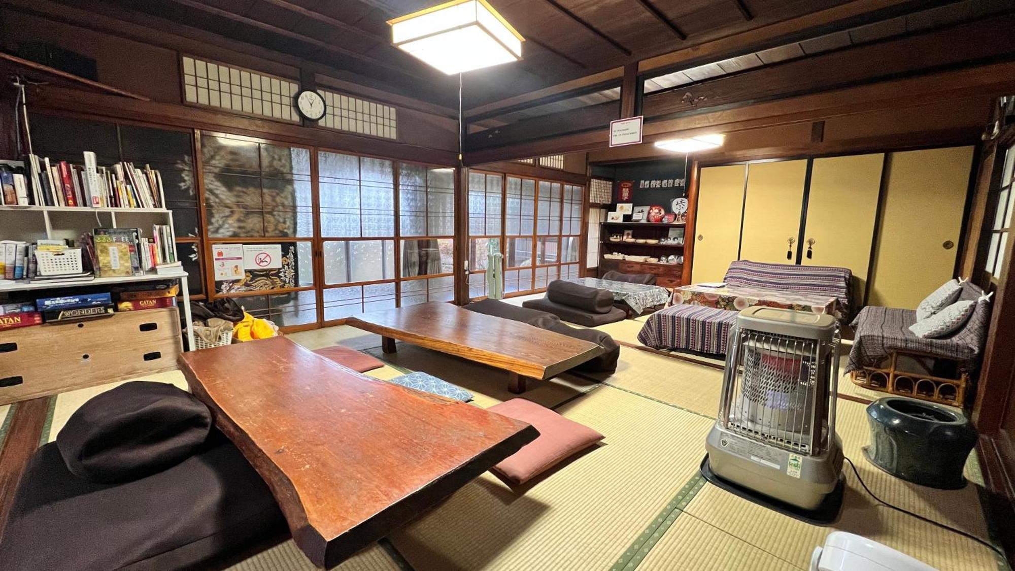 Hostel Murasaki Ryokan Takayama  Eksteriør bilde