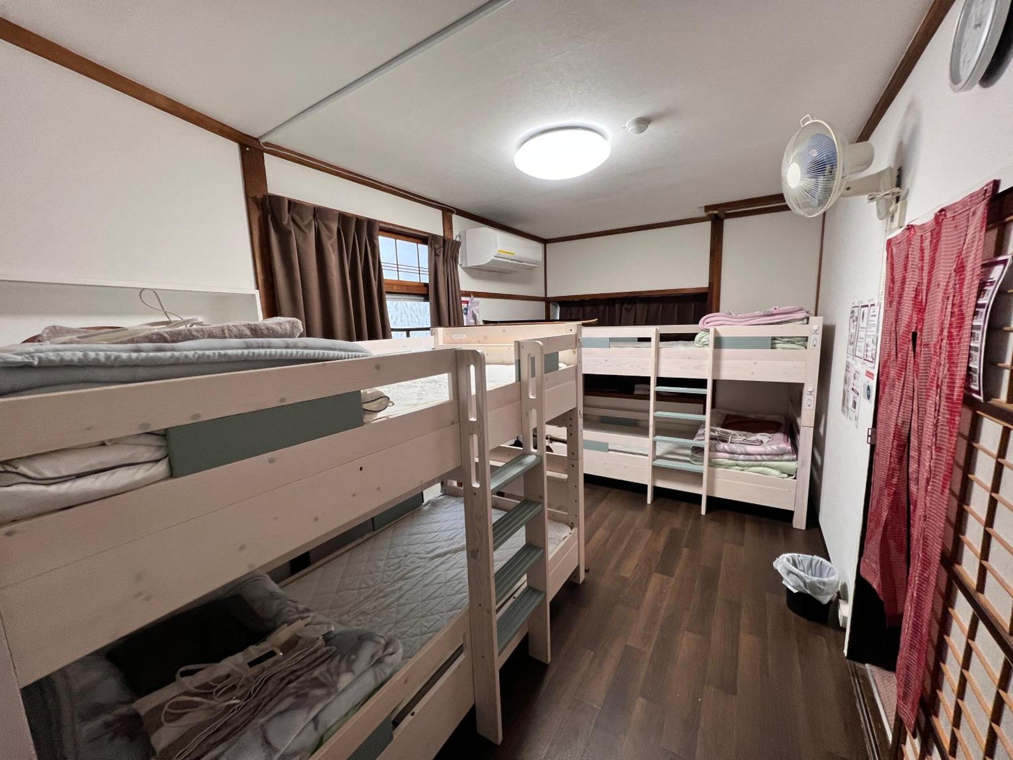 Hostel Murasaki Ryokan Takayama  Eksteriør bilde